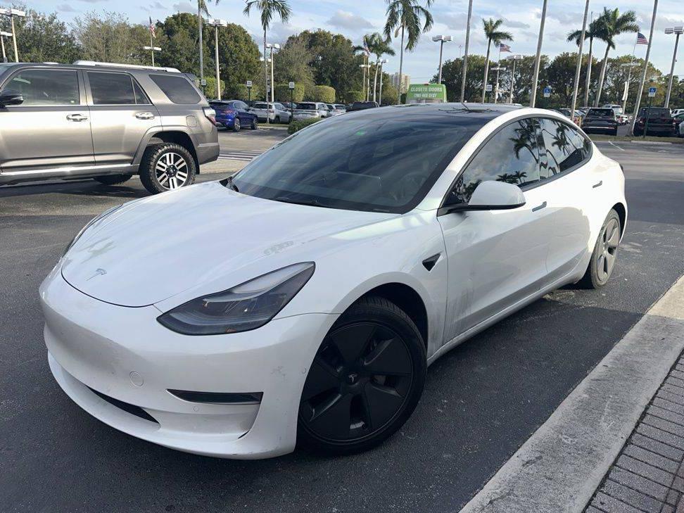 TESLA MODEL 3 2021 5YJ3E1EA3MF093240 image